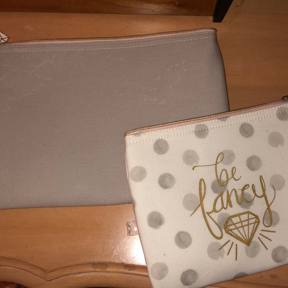 Makeup bag